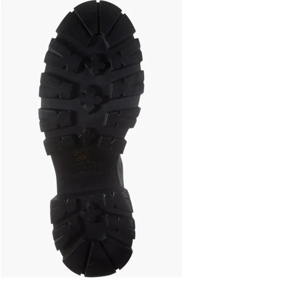 NEW DKNY Sasha Chelsea Lug sole bootie, 10 PG1464 - Picture 8 of 8